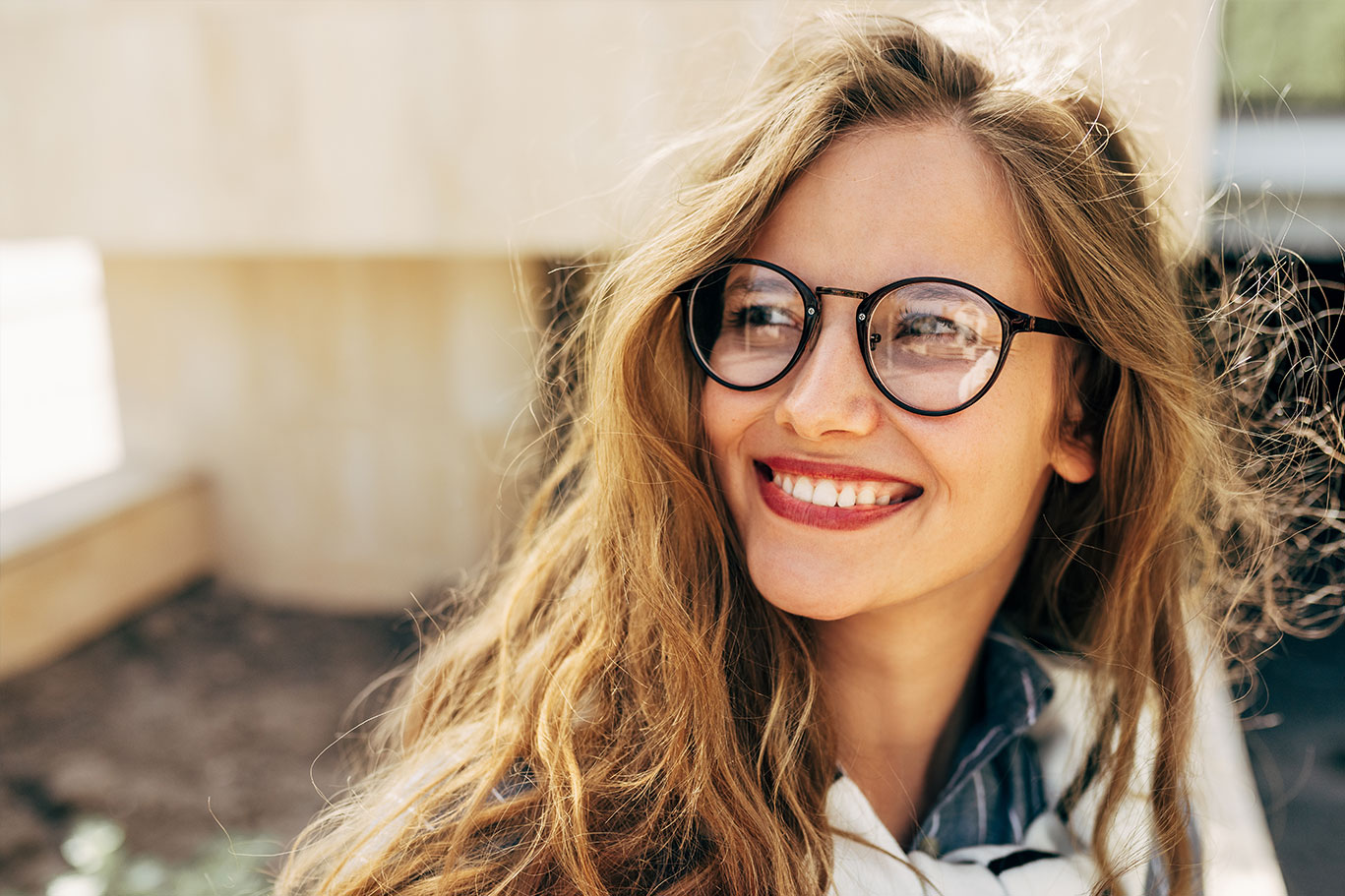 Clear Eye Care | Contact Lens Exams   Fittings, Cataract Diagnosis   Management and Macular Degeneration Evaluation   Treatment